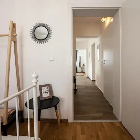 Apartment Daisy 11 Sighisoara
